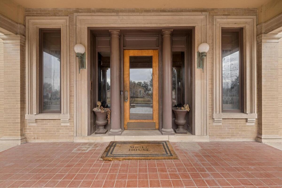 Historic Migel House In Downtown Waco Villa Bagian luar foto