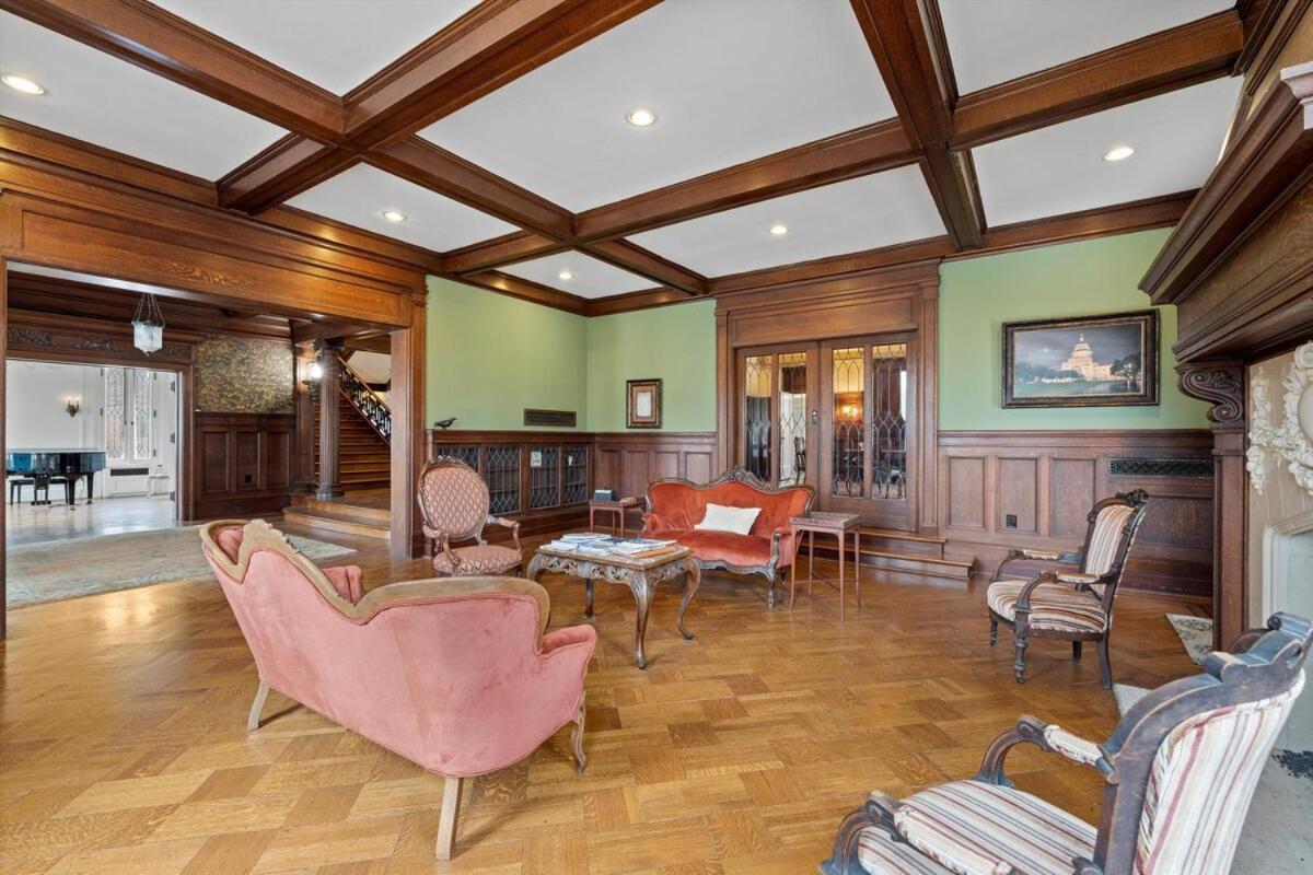 Historic Migel House In Downtown Waco Villa Bagian luar foto