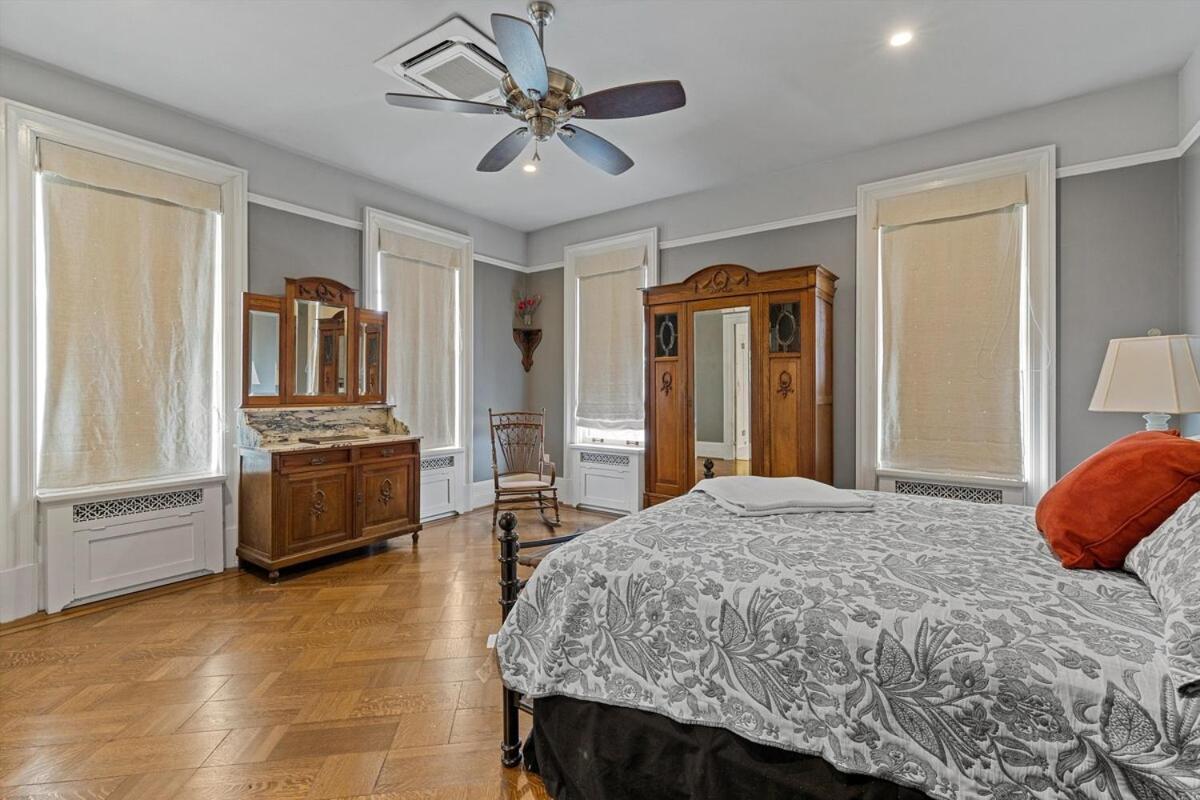 Historic Migel House In Downtown Waco Villa Bagian luar foto