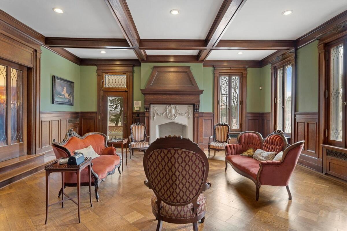 Historic Migel House In Downtown Waco Villa Bagian luar foto