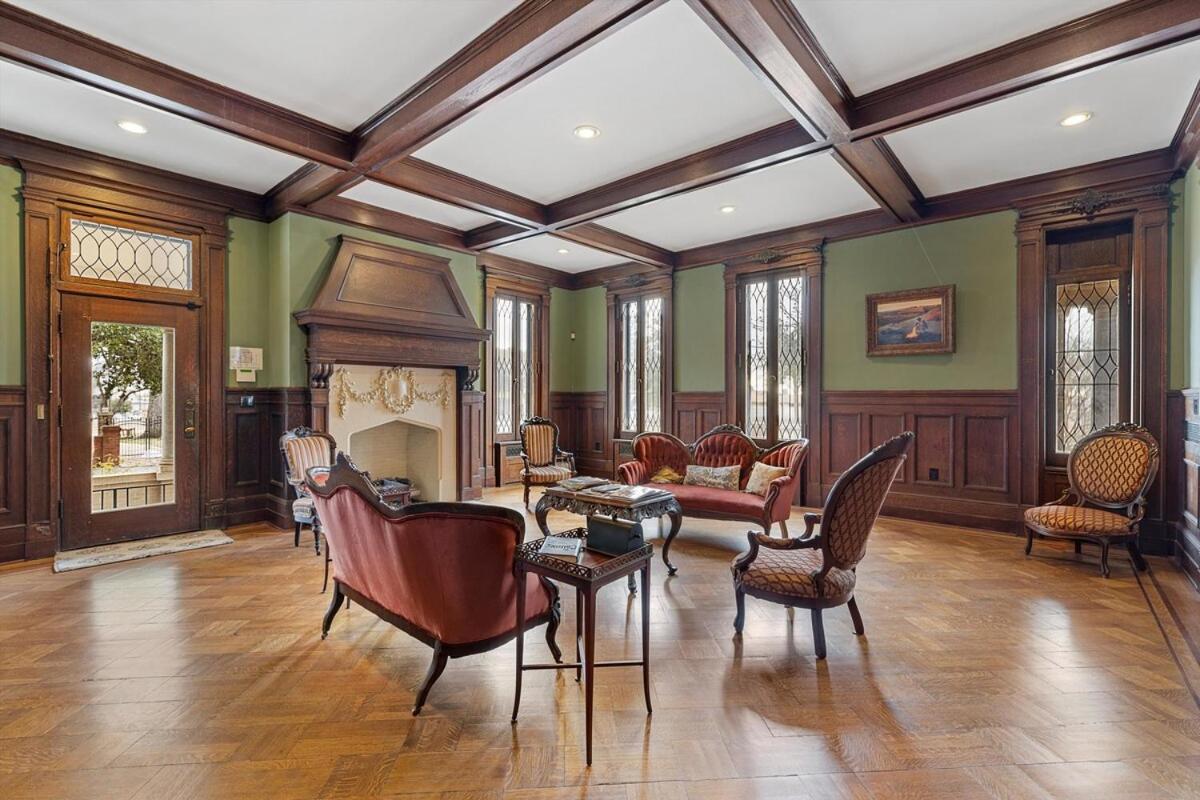Historic Migel House In Downtown Waco Villa Bagian luar foto
